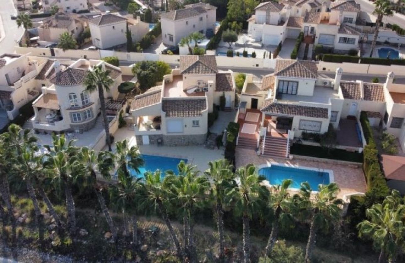 Revente - Villa -
Orihuela Costa - Costa Blanca