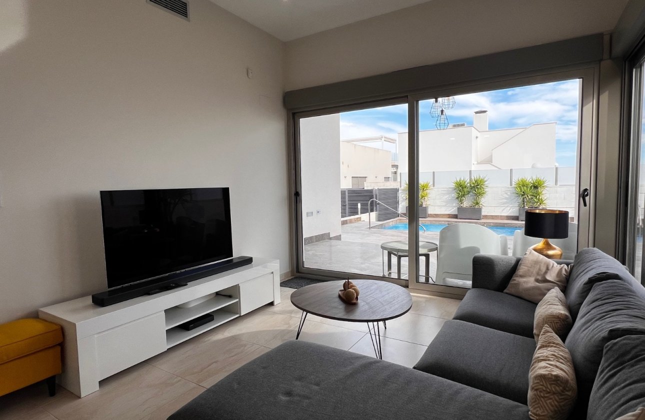 Revente - Villa -
Orihuela Costa - Costa Blanca