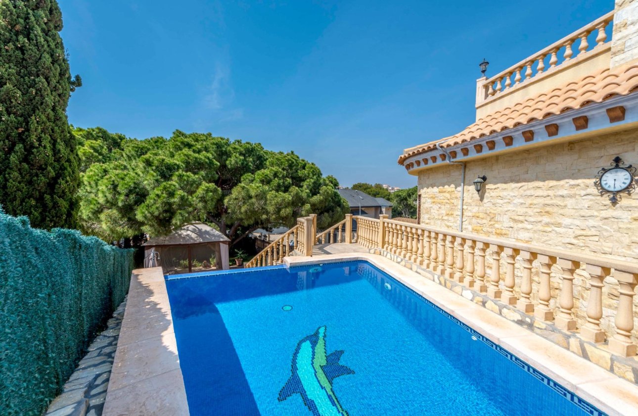 Revente - Villa -
Orihuela Costa - Costa Blanca