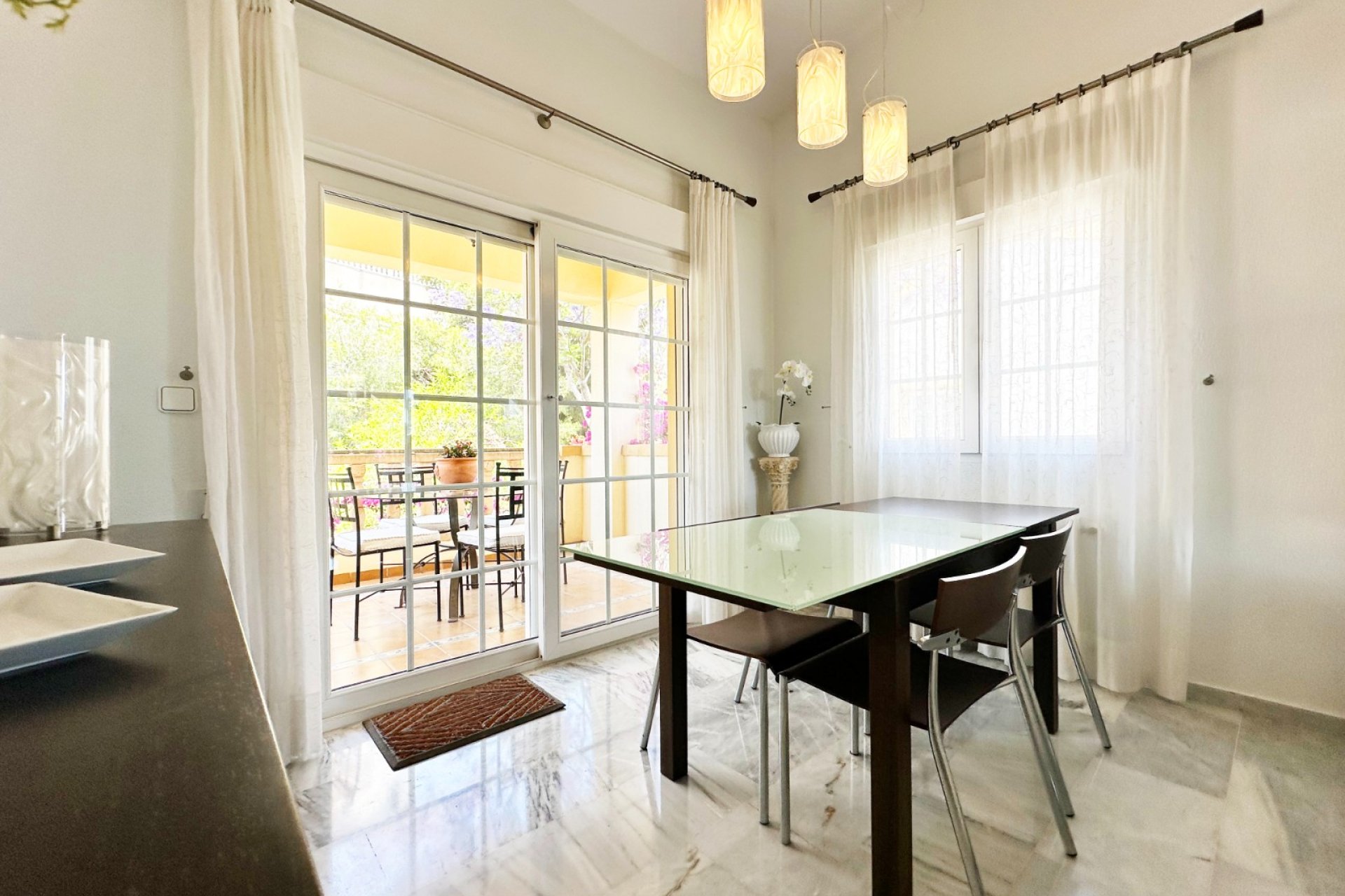 Revente - Villa -
Orihuela Costa - Costa Blanca