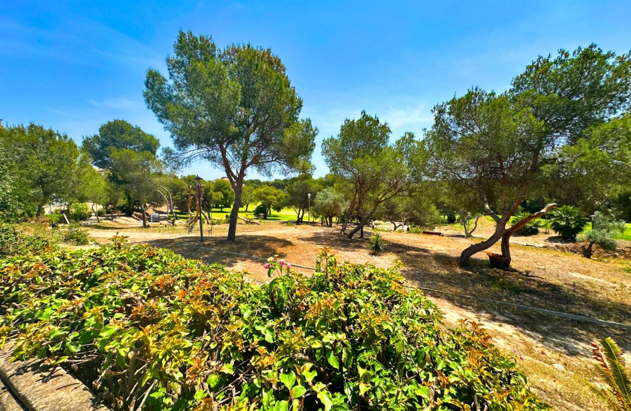 Revente - Villa -
Orihuela Costa - Costa Blanca