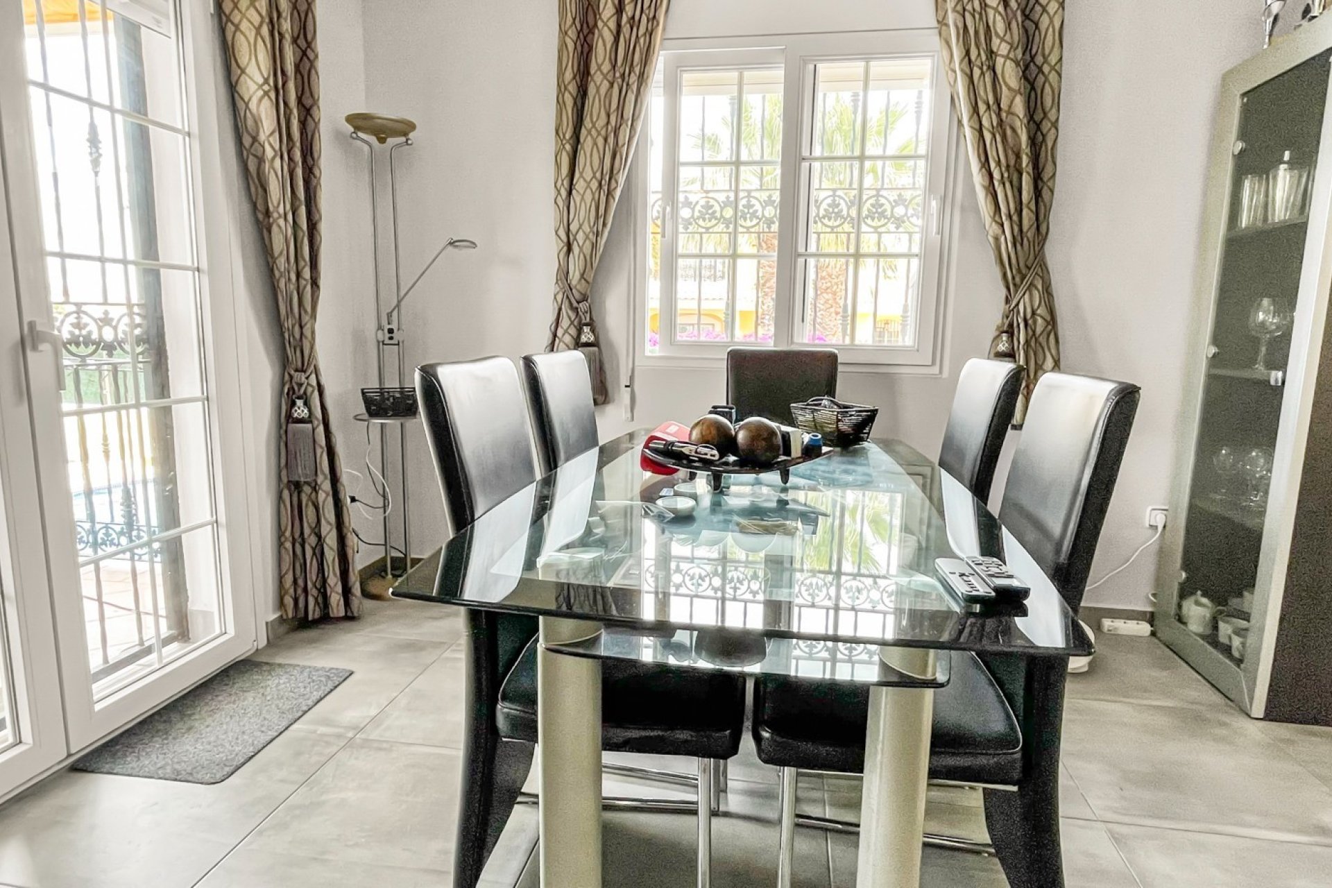 Revente - Villa -
Orihuela Costa - Costa Blanca