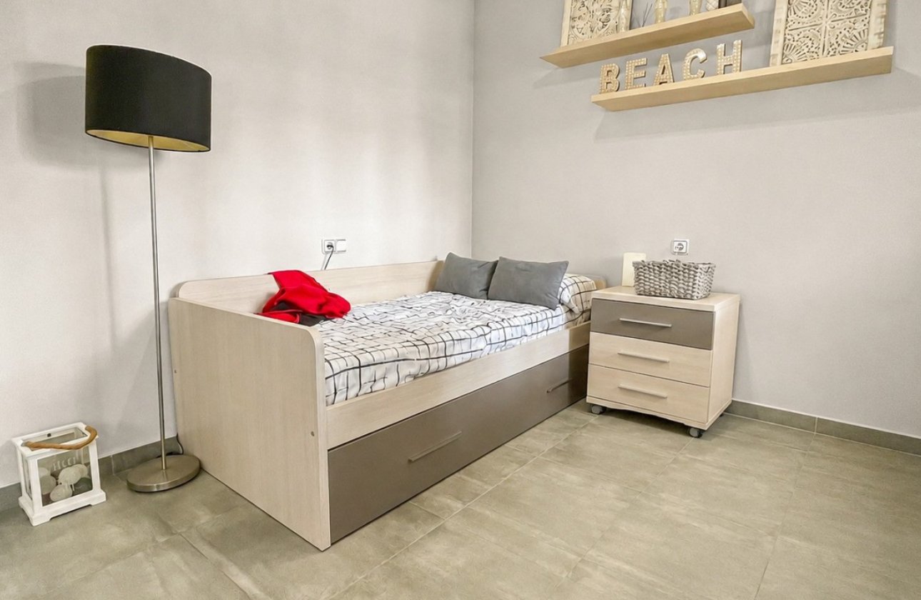 Revente - Villa -
Orihuela Costa - Costa Blanca