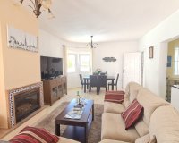 Revente - Villa -
Orihuela Costa - Costa Blanca