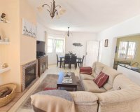 Revente - Villa -
Orihuela Costa - Costa Blanca