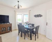 Revente - Villa -
Orihuela Costa - Costa Blanca