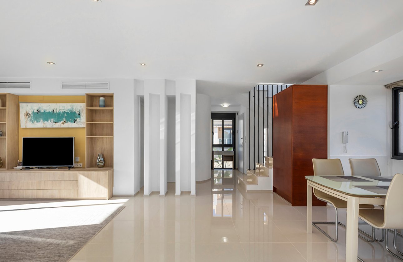 Revente - Villa -
Orihuela Costa - Costa Blanca