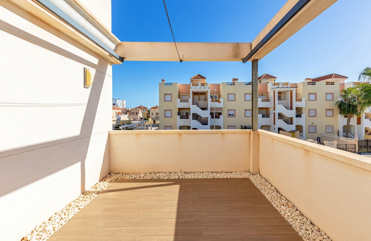 Revente - Villa -
Orihuela Costa - Costa Blanca