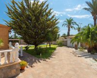 Revente - Villa -
Orihuela Costa - Costa Blanca
