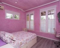 Revente - Villa -
Orihuela Costa - Costa Blanca