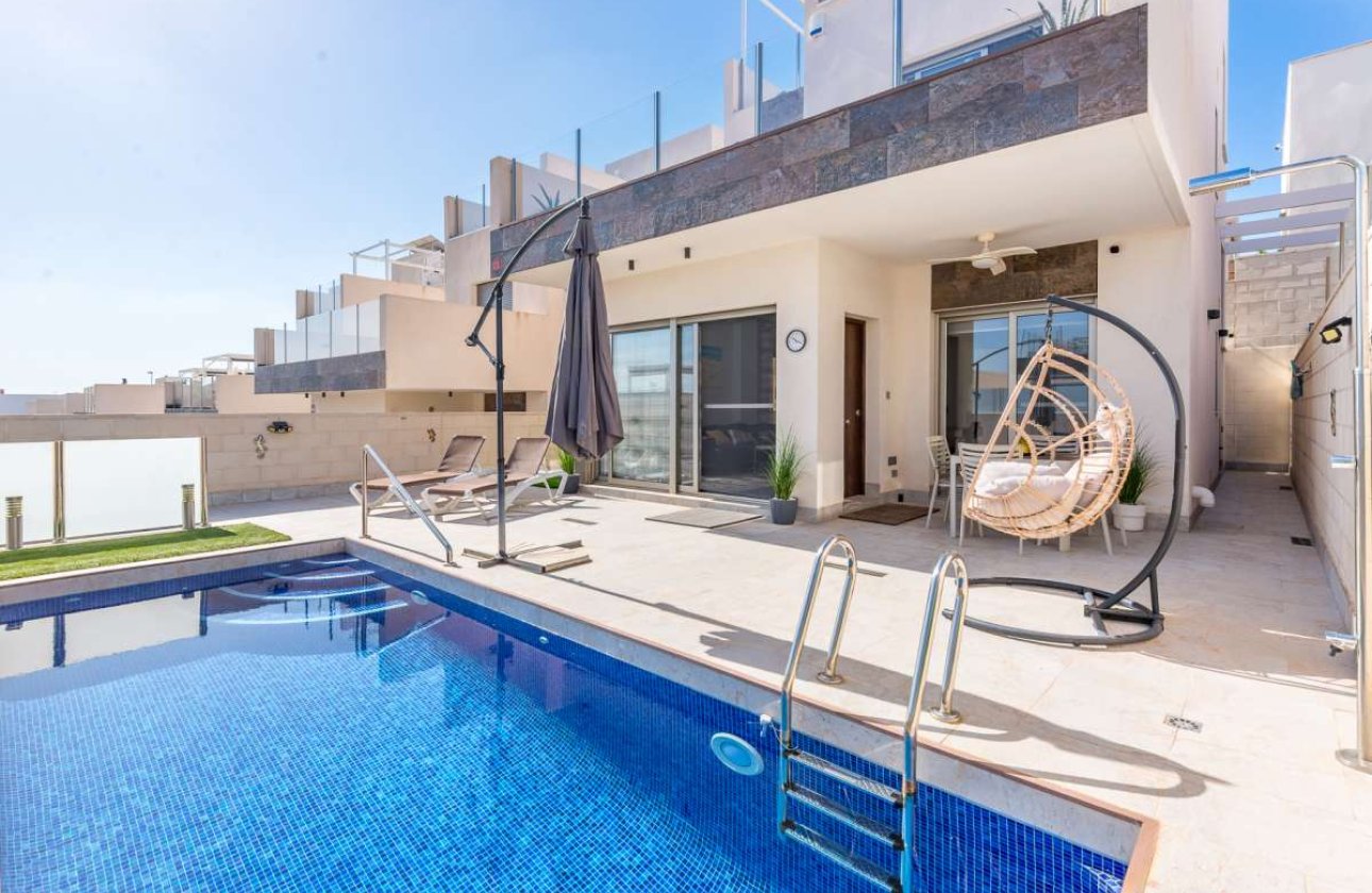 Revente - Villa -
Orihuela Costa - Costa Blanca