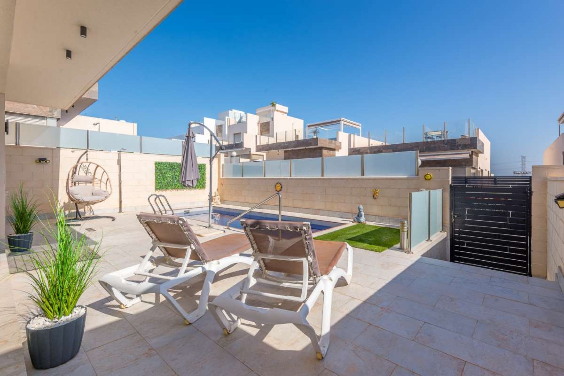 Revente - Villa -
Orihuela Costa - Costa Blanca