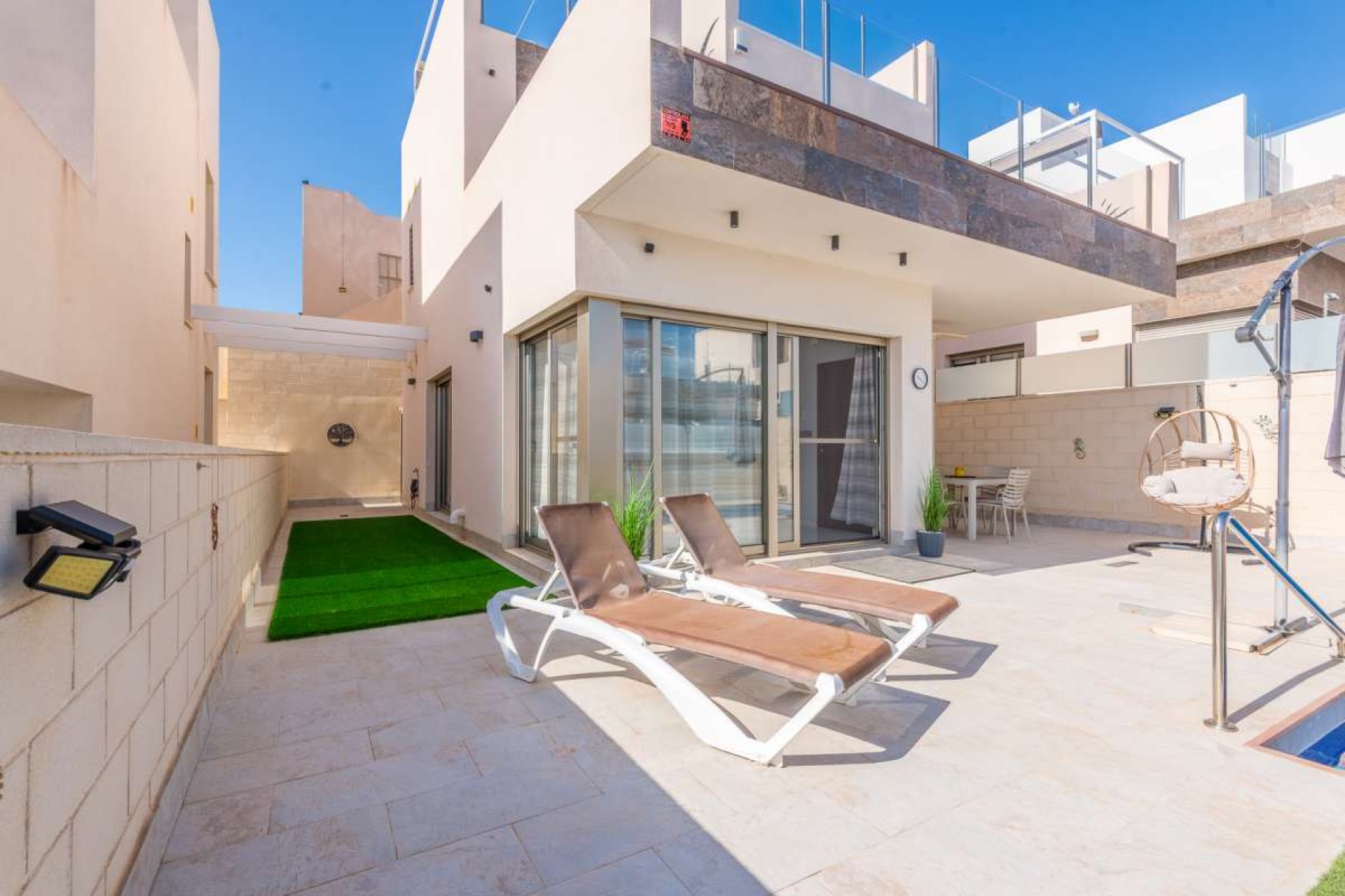 Revente - Villa -
Orihuela Costa - Costa Blanca
