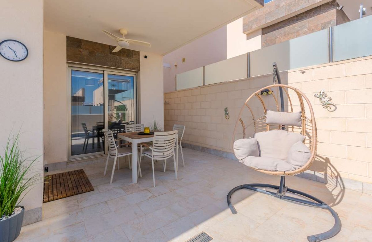 Revente - Villa -
Orihuela Costa - Costa Blanca