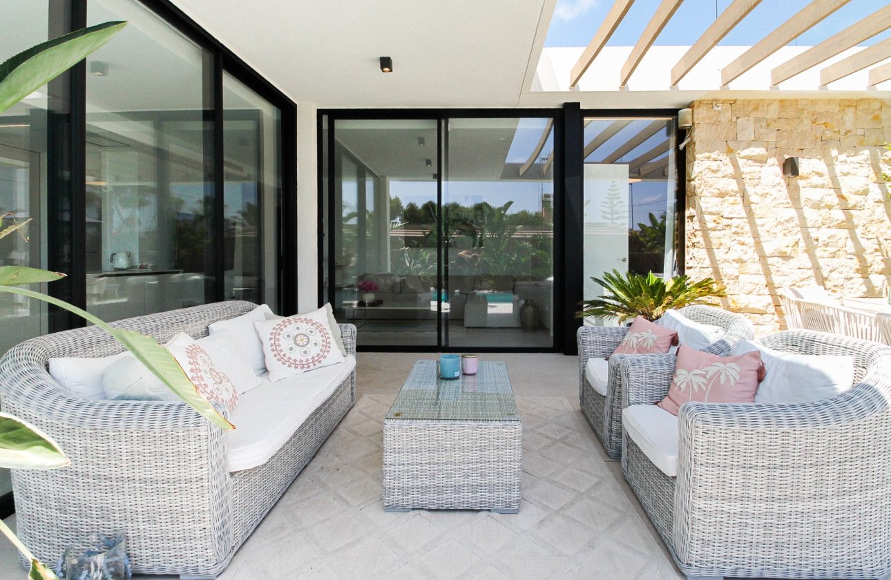 Revente - Villa -
Orihuela Costa - Costa Blanca