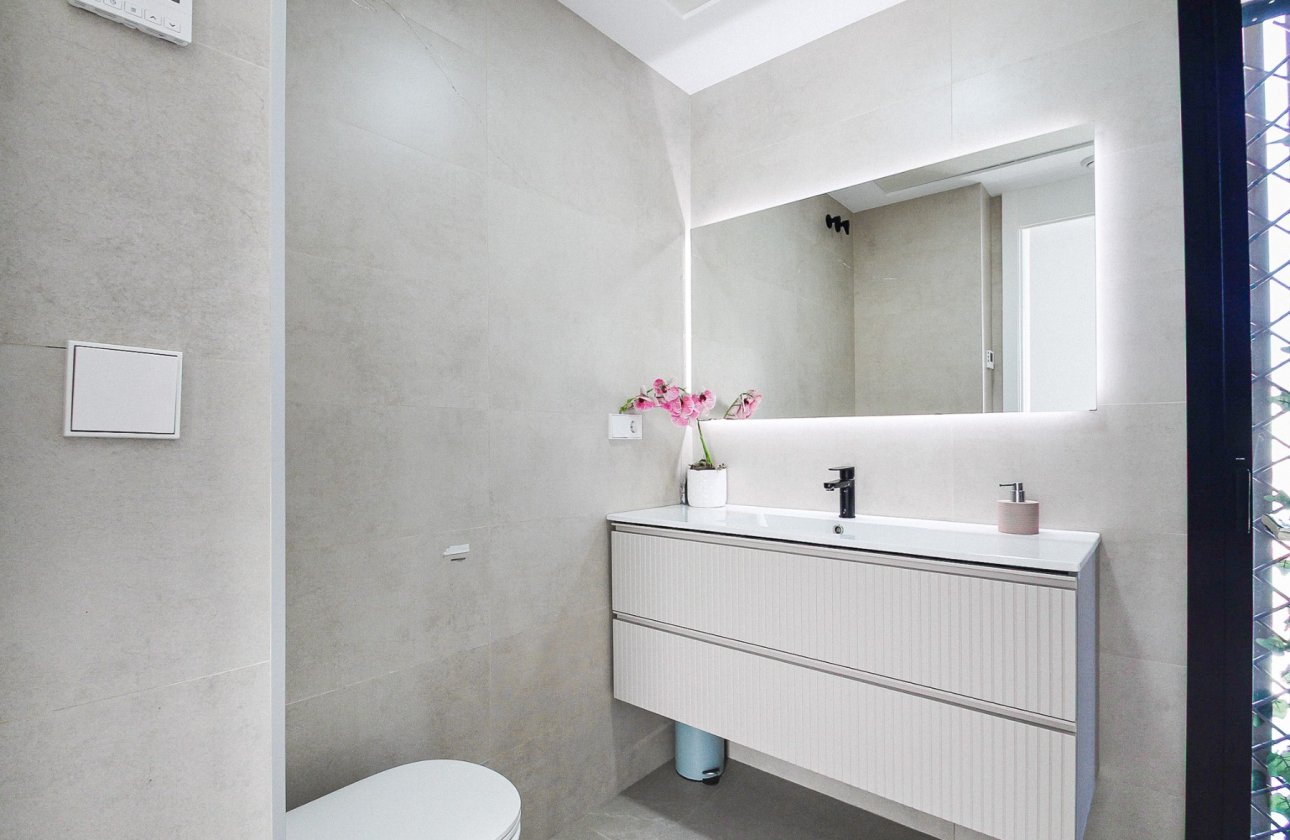 Revente - Villa -
Orihuela Costa - Costa Blanca