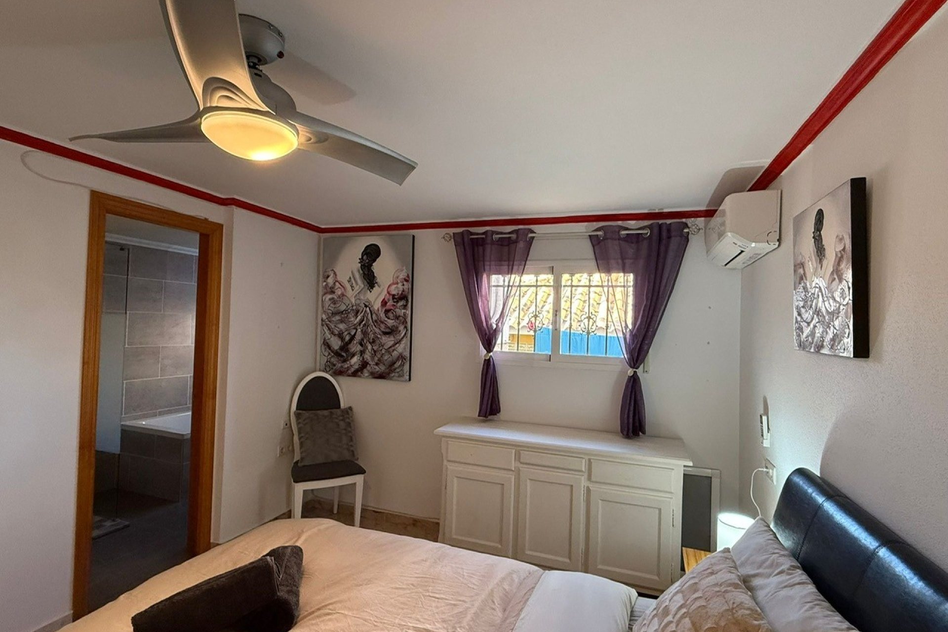 Revente - Villa -
Orihuela Costa - Costa Blanca