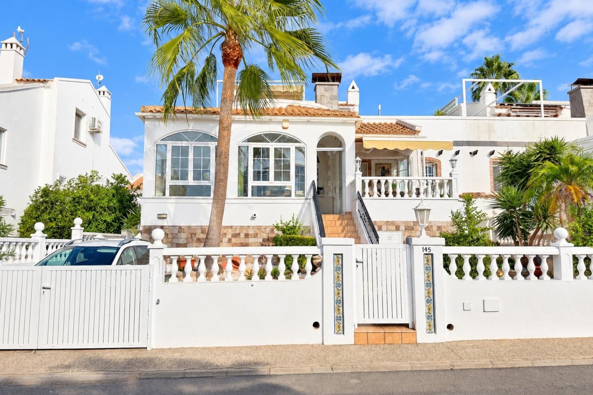 Revente - Villa -
Orihuela Costa - Costa Blanca