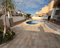 Revente - Villa -
Orihuela Costa - Costa Blanca