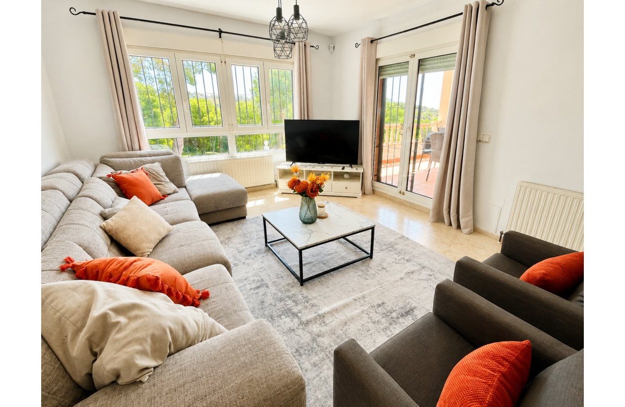 Revente - Villa -
Orihuela Costa - Costa Blanca