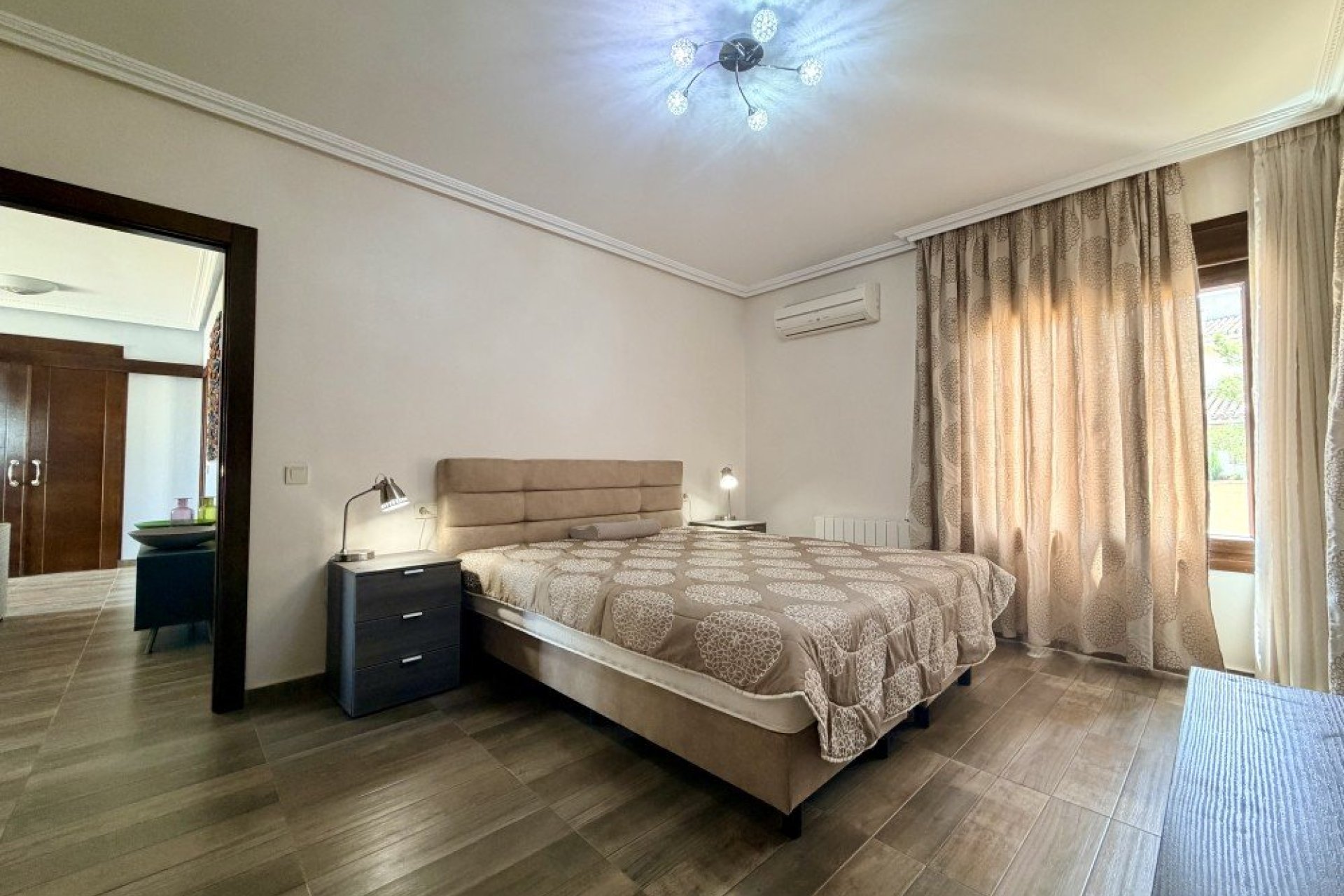 Revente - Villa -
Orihuela Costa - Costa Blanca