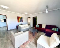 Revente - Villa -
Orihuela Costa - Costa Blanca