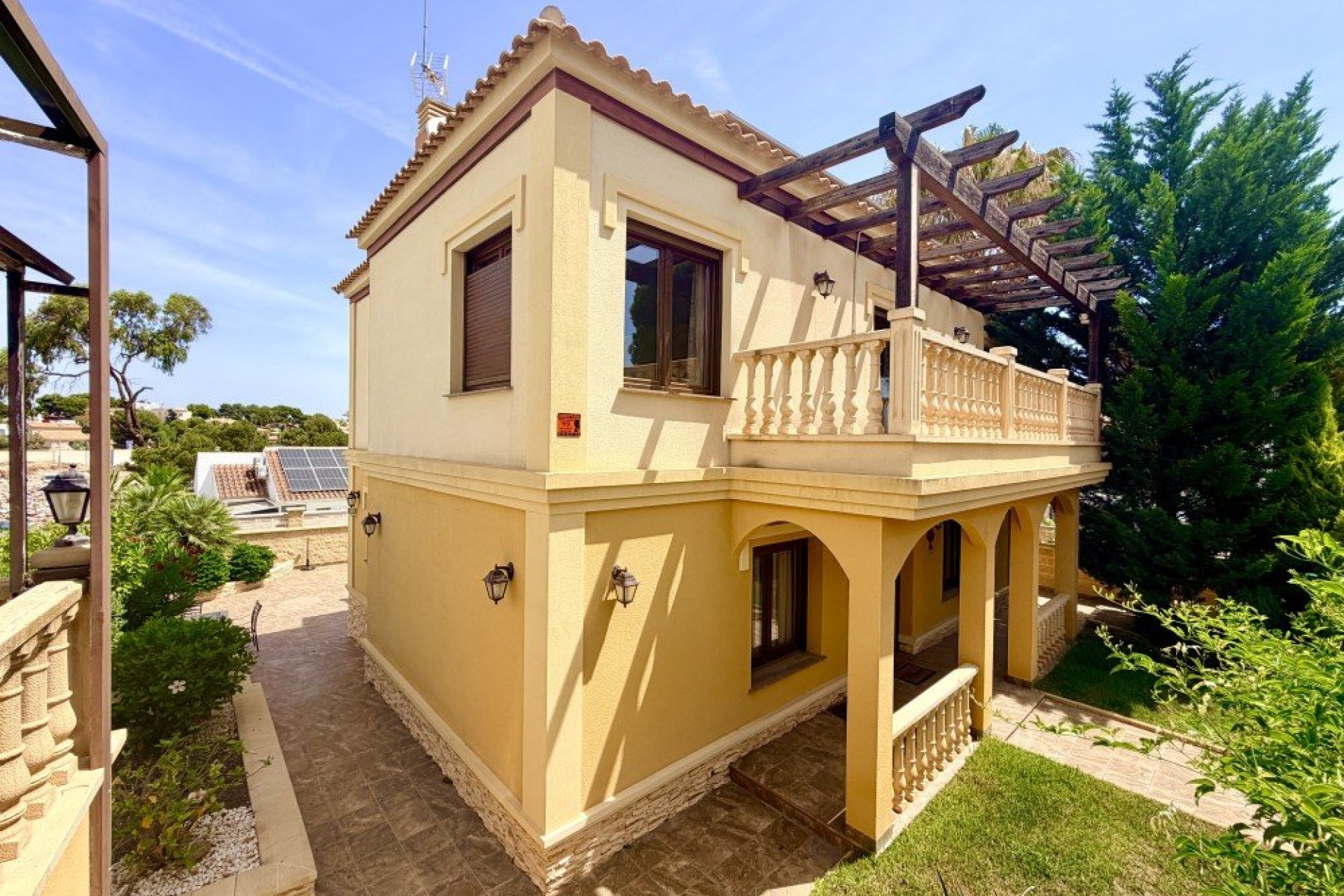 Revente - Villa -
Orihuela Costa - Costa Blanca