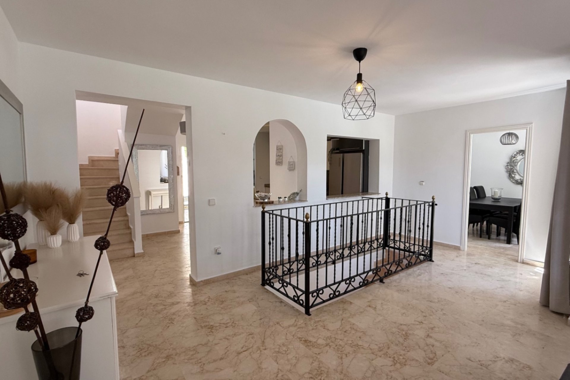 Revente - Villa -
Orihuela Costa - Costa Blanca