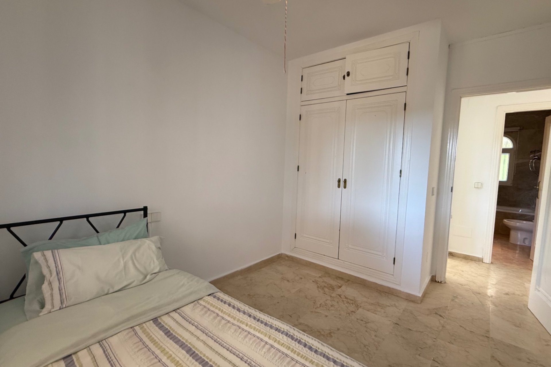 Revente - Villa -
Orihuela Costa - Costa Blanca
