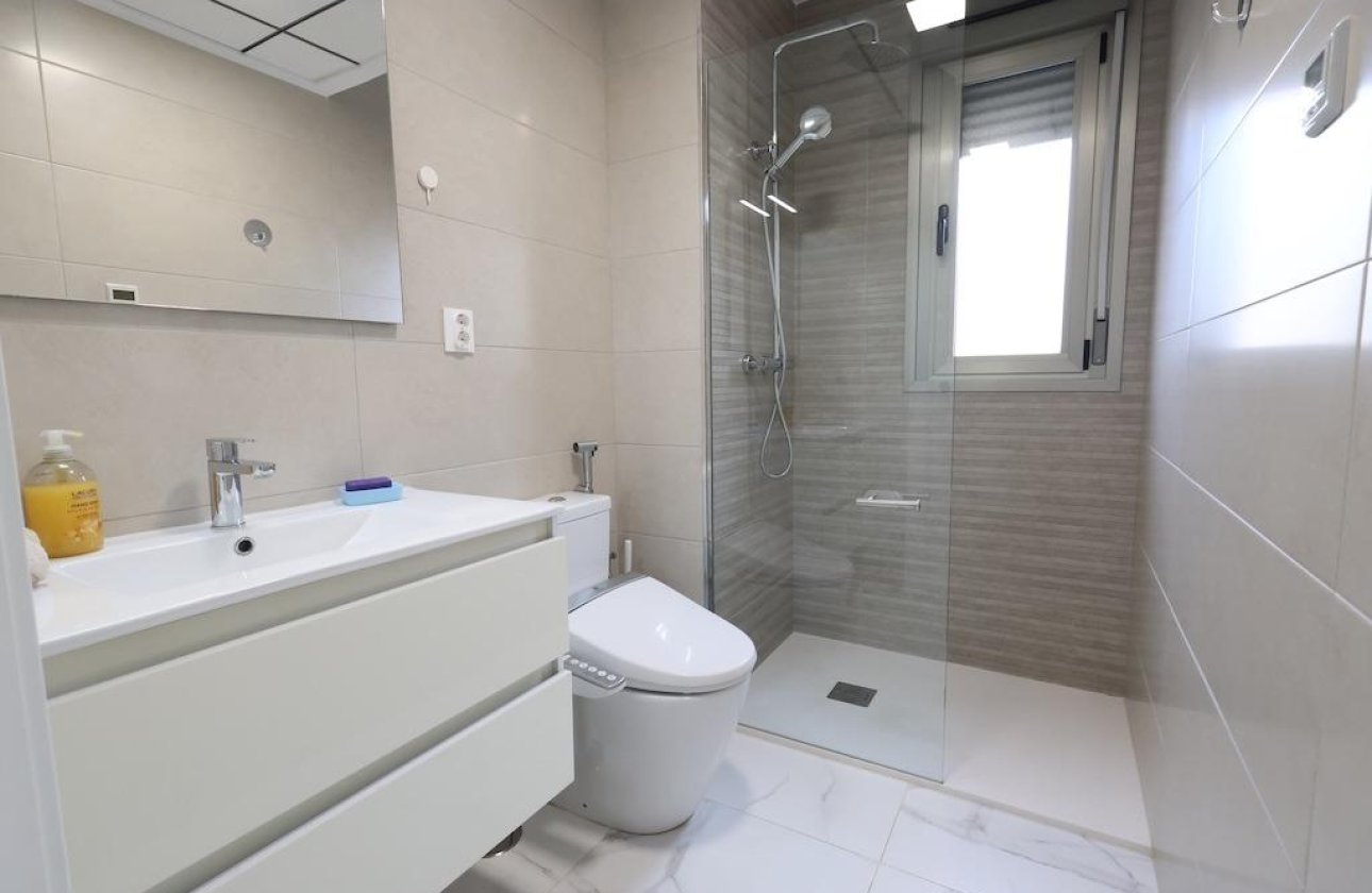 Revente - Villa -
Orihuela Costa - Costa Blanca