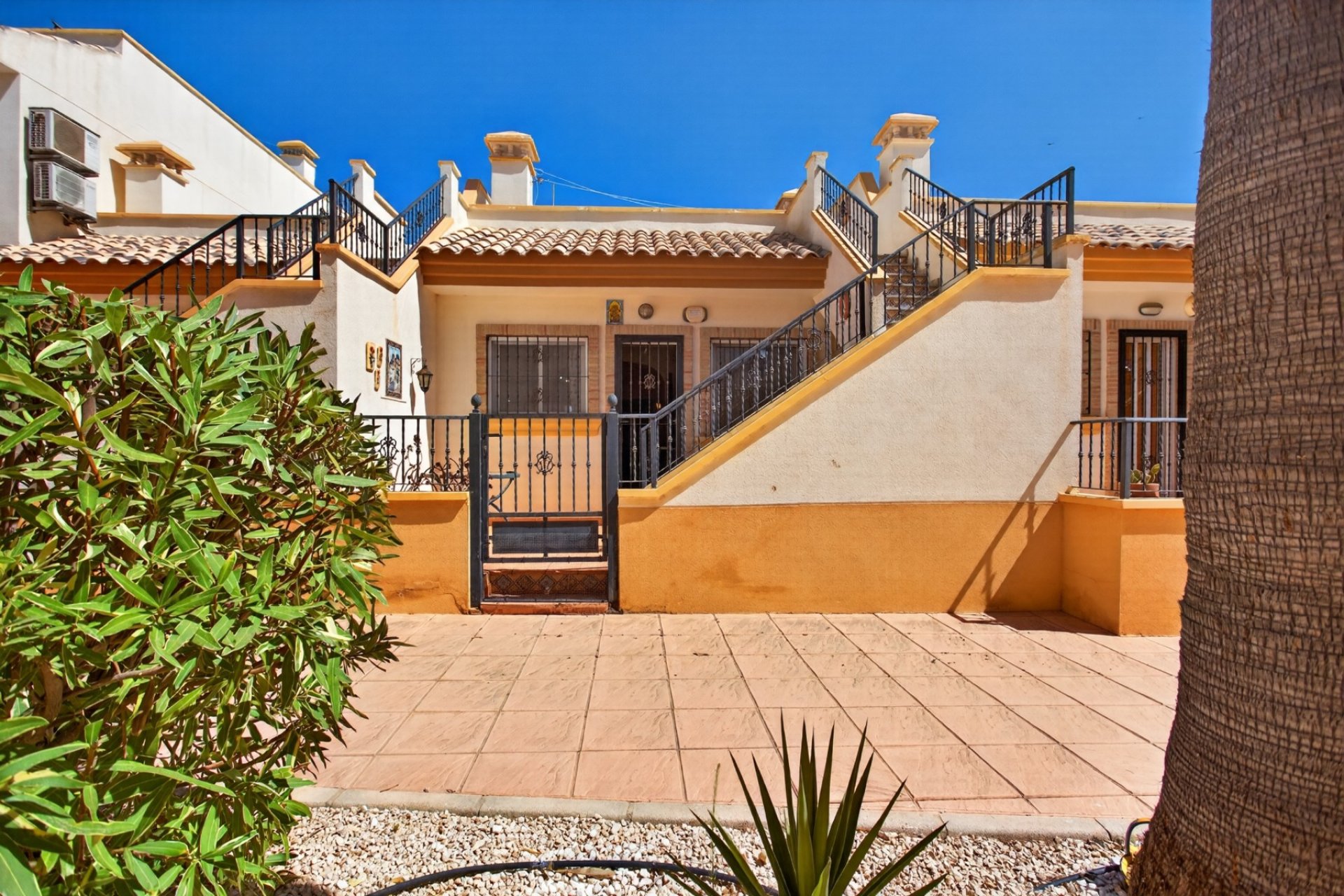 Revente - Villa -
Orihuela Costa - Costa Blanca