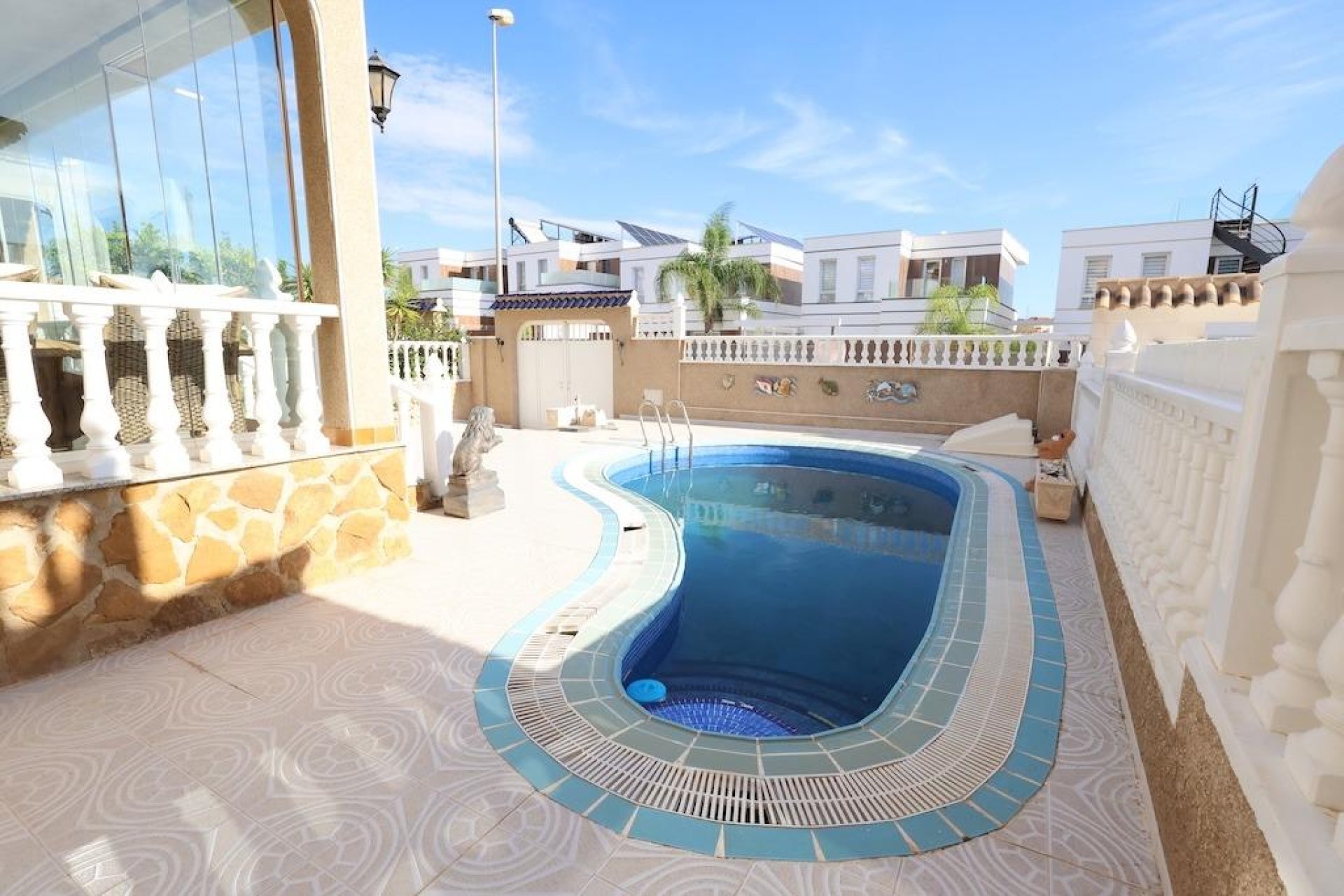 Revente - Villa -
Orihuela Costa - Costa Blanca