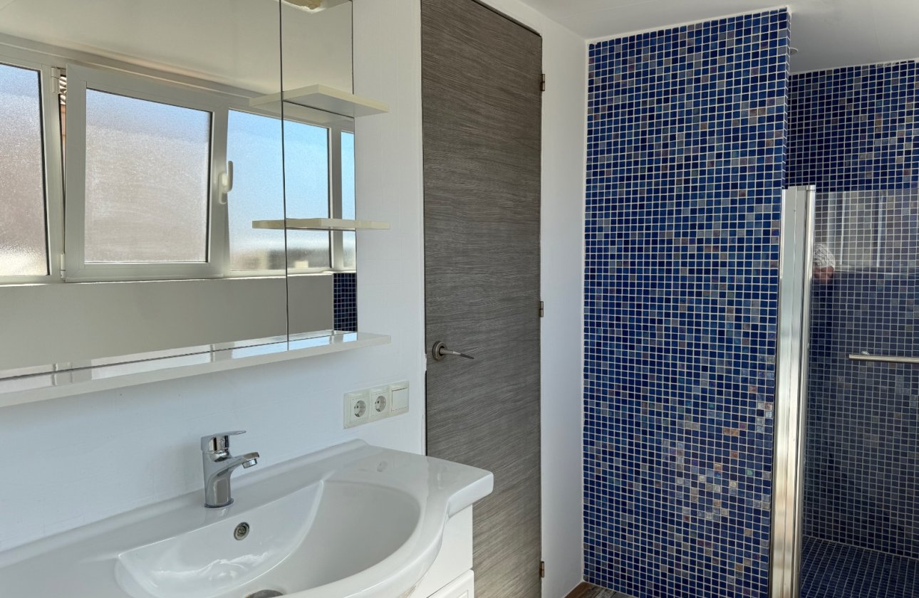 Revente - Villa -
Orihuela Costa - Costa Blanca