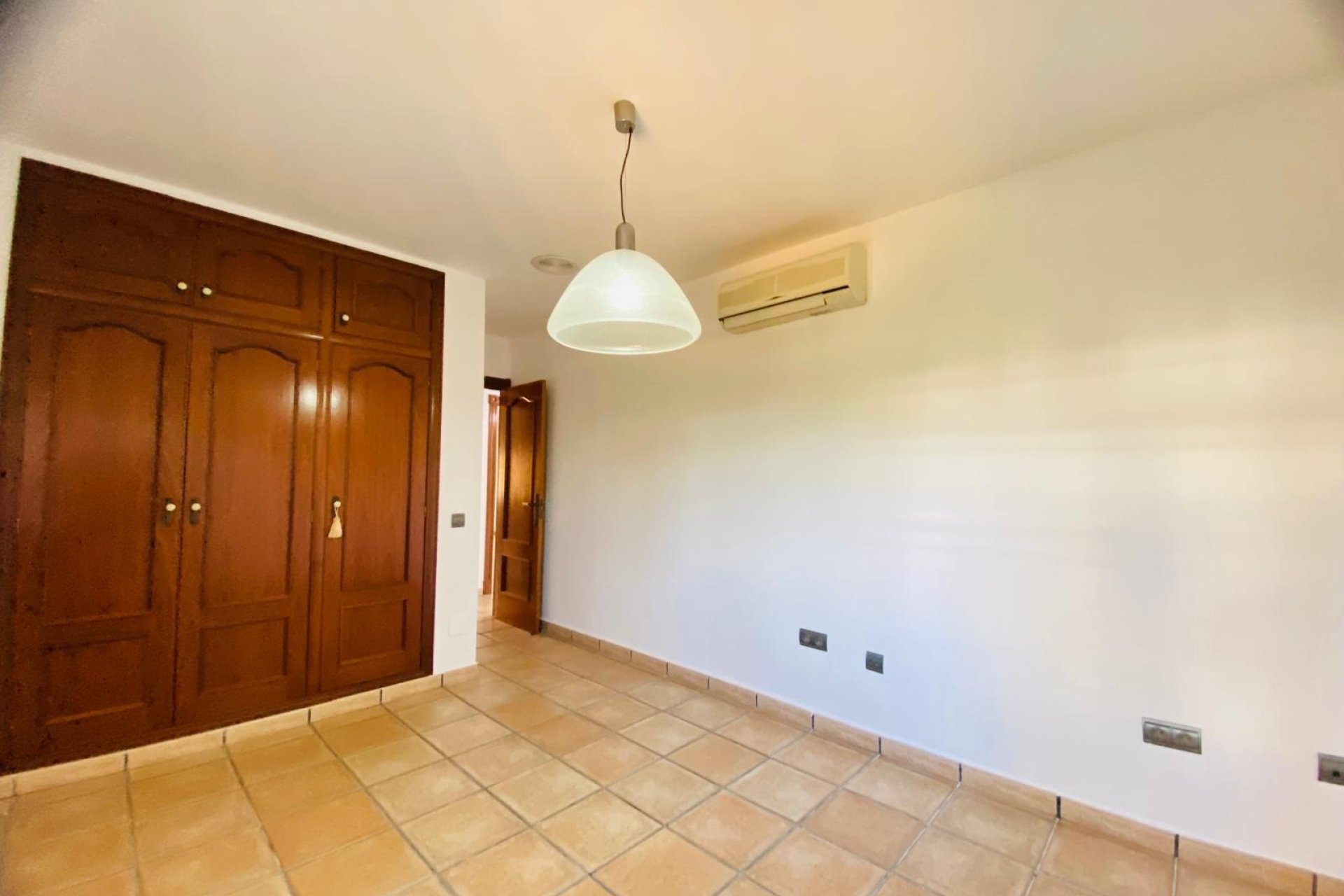 Revente - Villa -
Orihuela Costa - La Florida