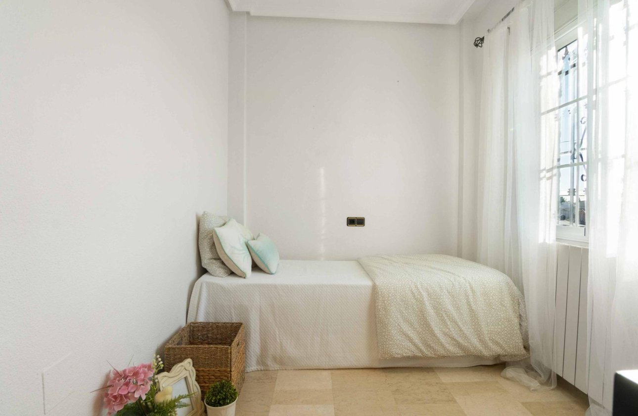 Revente - Villa -
Orihuela Costa - La Florida