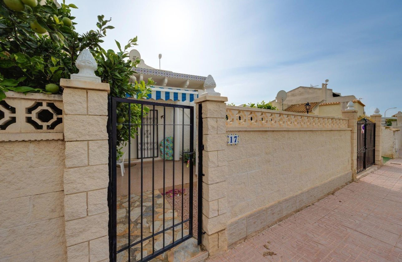 Revente - Villa -
Orihuela Costa - La Florida