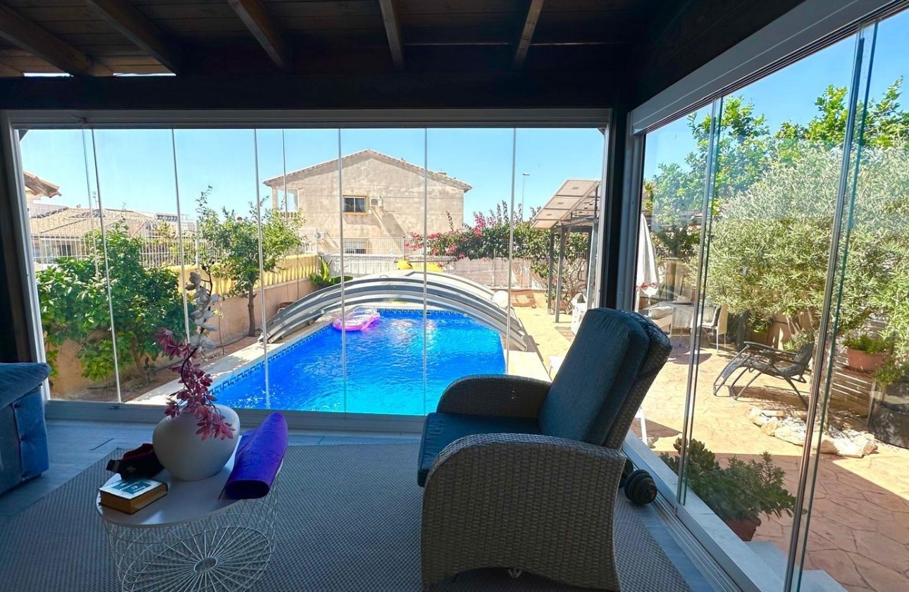 Revente - Villa -
Orihuela Costa - La Regia