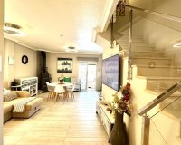 Revente - Villa -
Orihuela Costa - La Regia