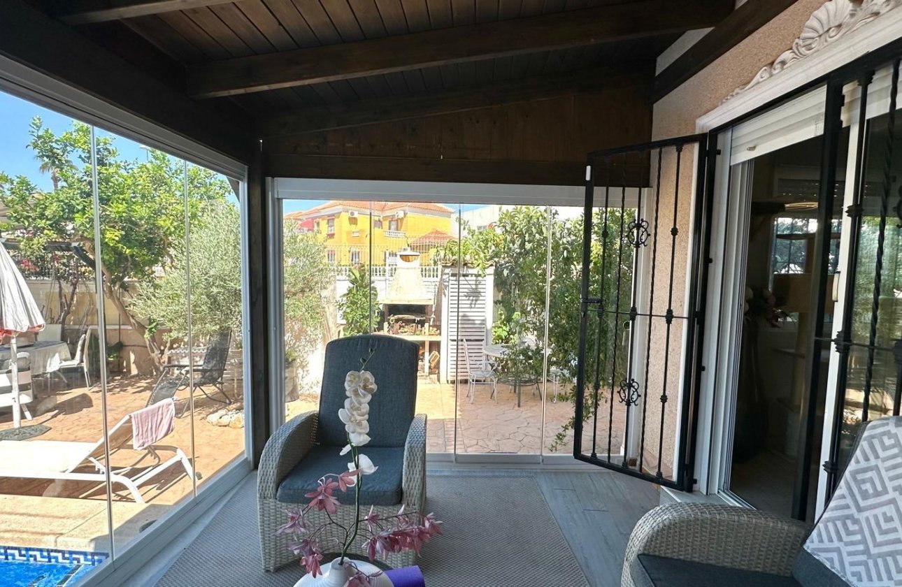 Revente - Villa -
Orihuela Costa - La Regia