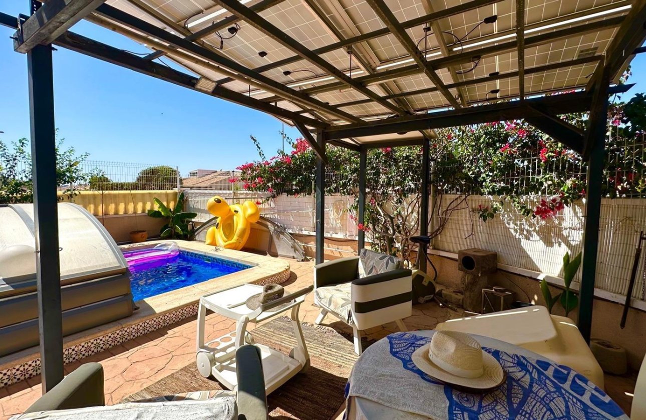 Revente - Villa -
Orihuela Costa - La Regia