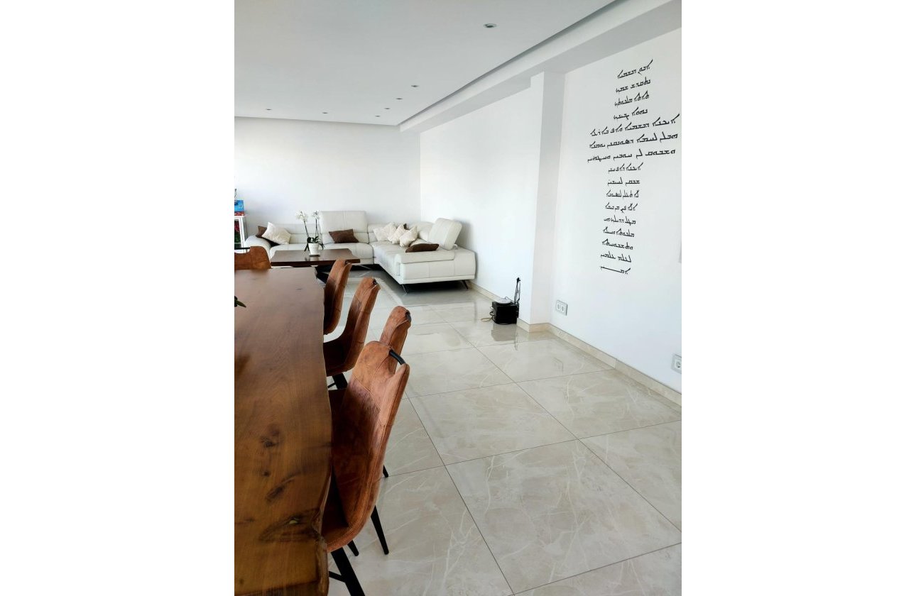 Revente - Villa -
Orihuela Costa - La Zenia