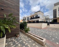 Revente - Villa -
Orihuela Costa - Lomas de Cabo Roig