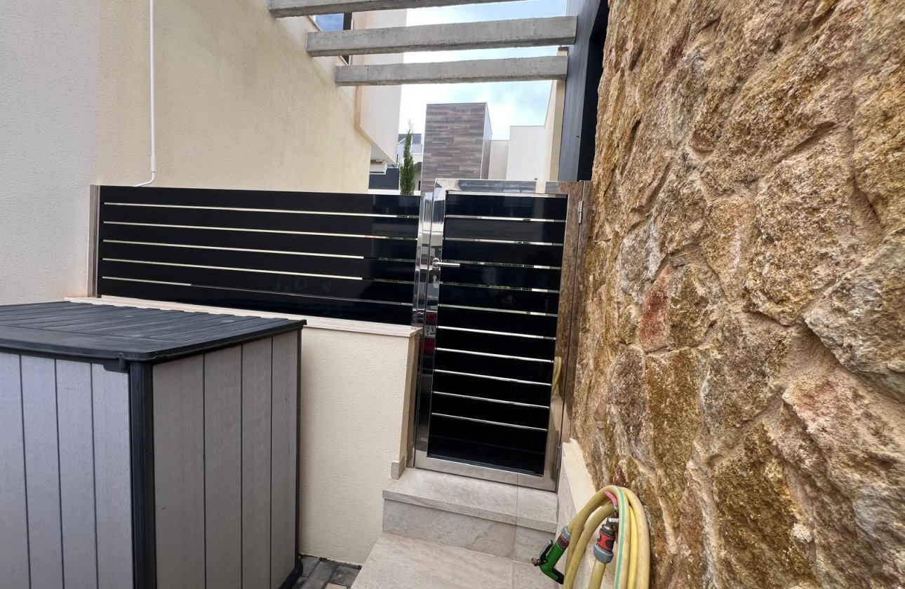 Revente - Villa -
Orihuela Costa - Lomas de Cabo Roig