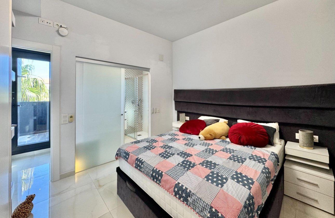 Revente - Villa -
Orihuela Costa - Lomas de Cabo Roig