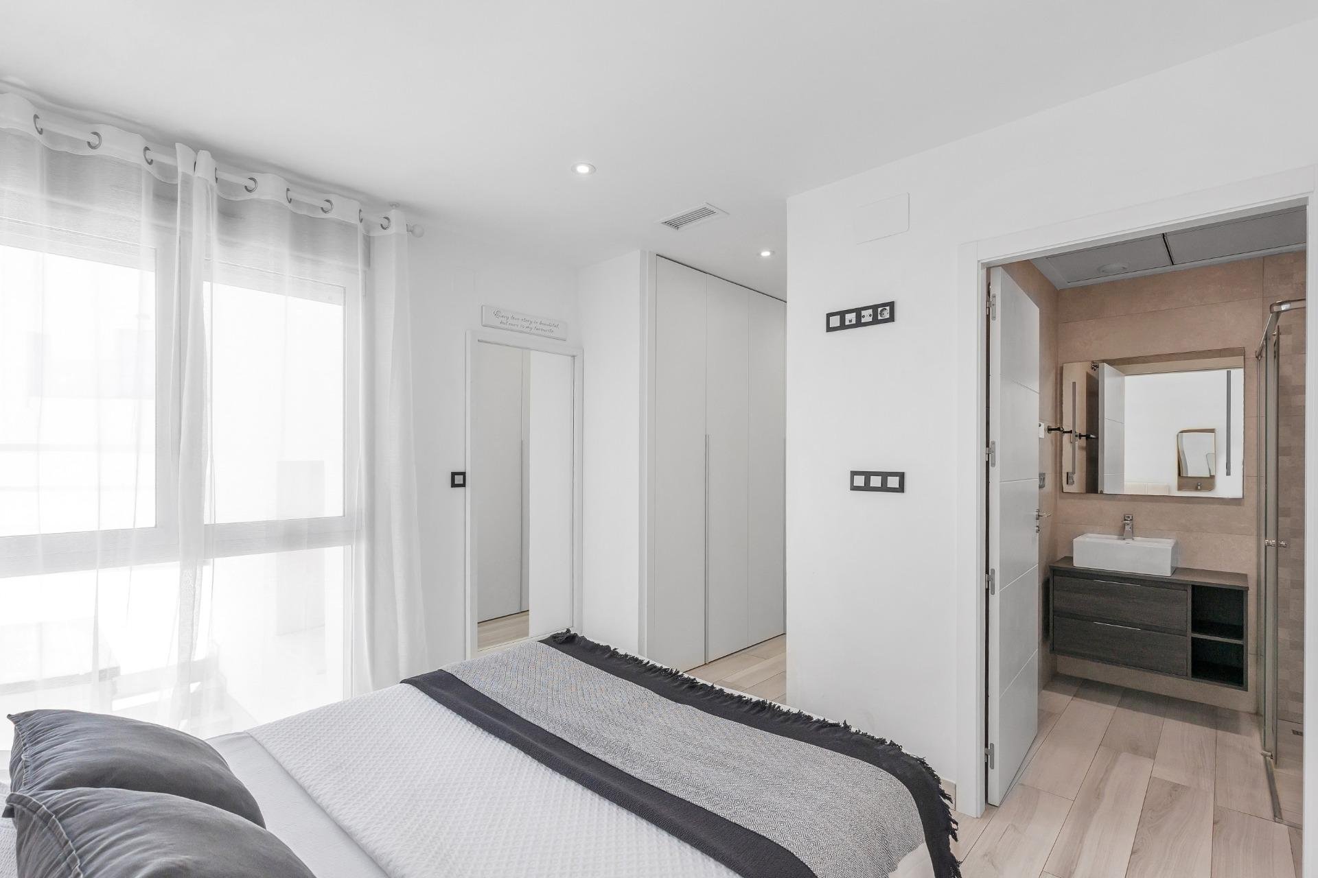 Revente - Villa -
Orihuela Costa - Lomas de Cabo Roig