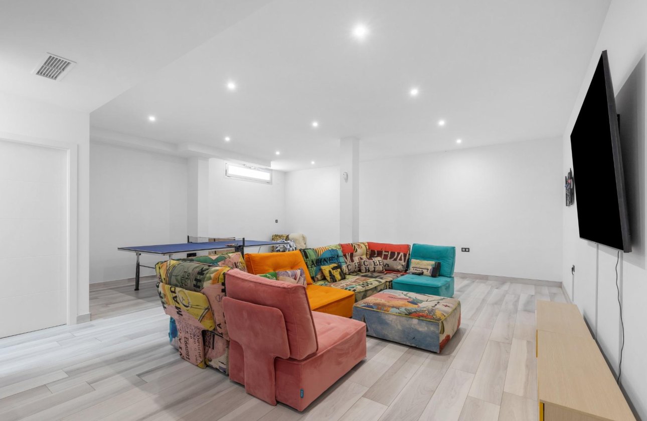 Revente - Villa -
Orihuela Costa - Lomas de Cabo Roig