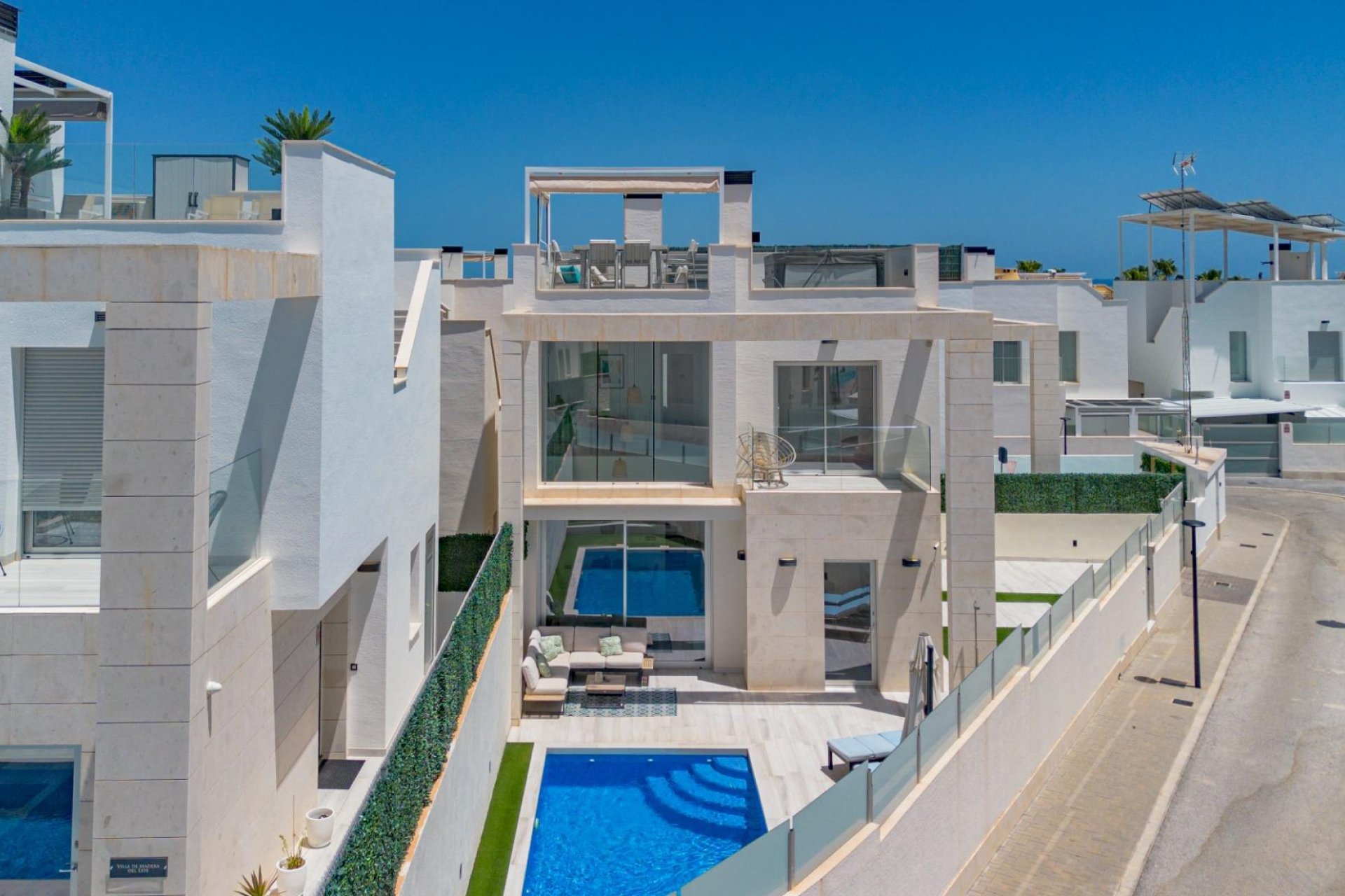 Revente - Villa -
Orihuela Costa - Lomas de Cabo Roig