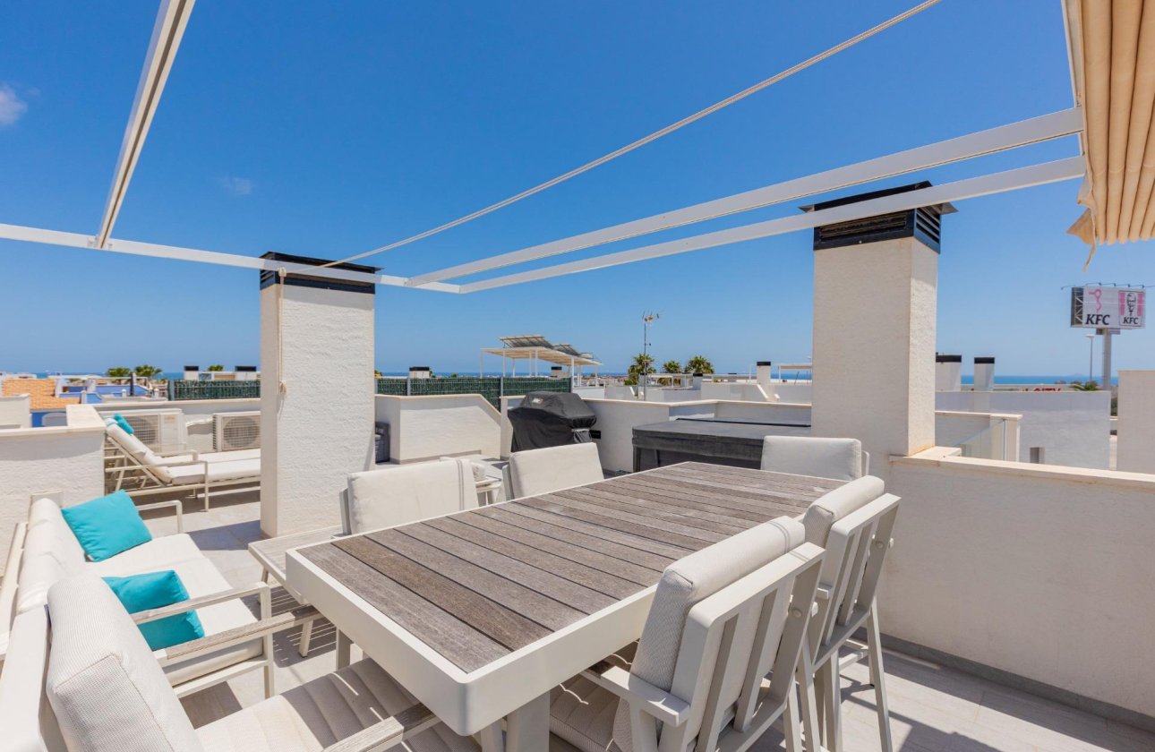 Revente - Villa -
Orihuela Costa - Lomas de Cabo Roig