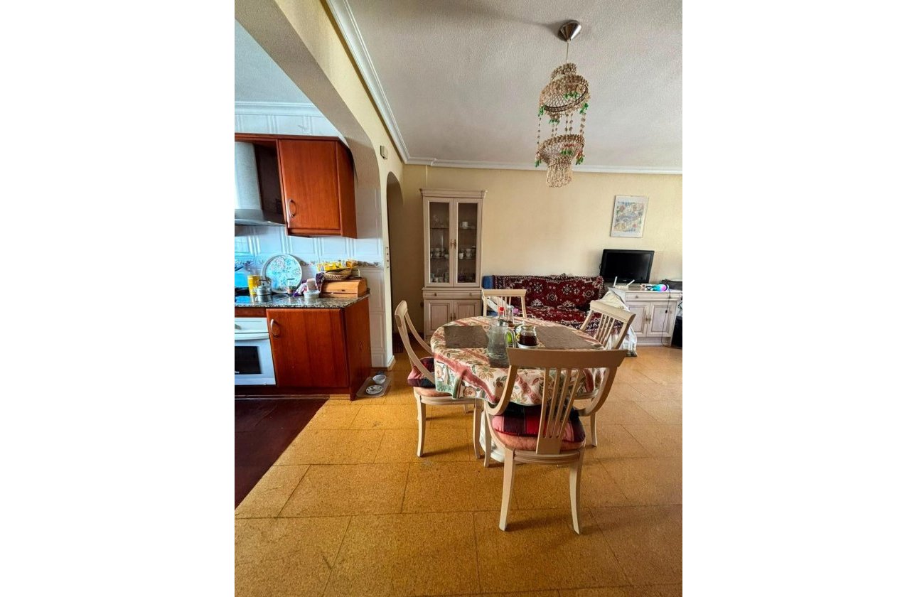 Revente - Villa -
Orihuela Costa - Lomas de Cabo Roig