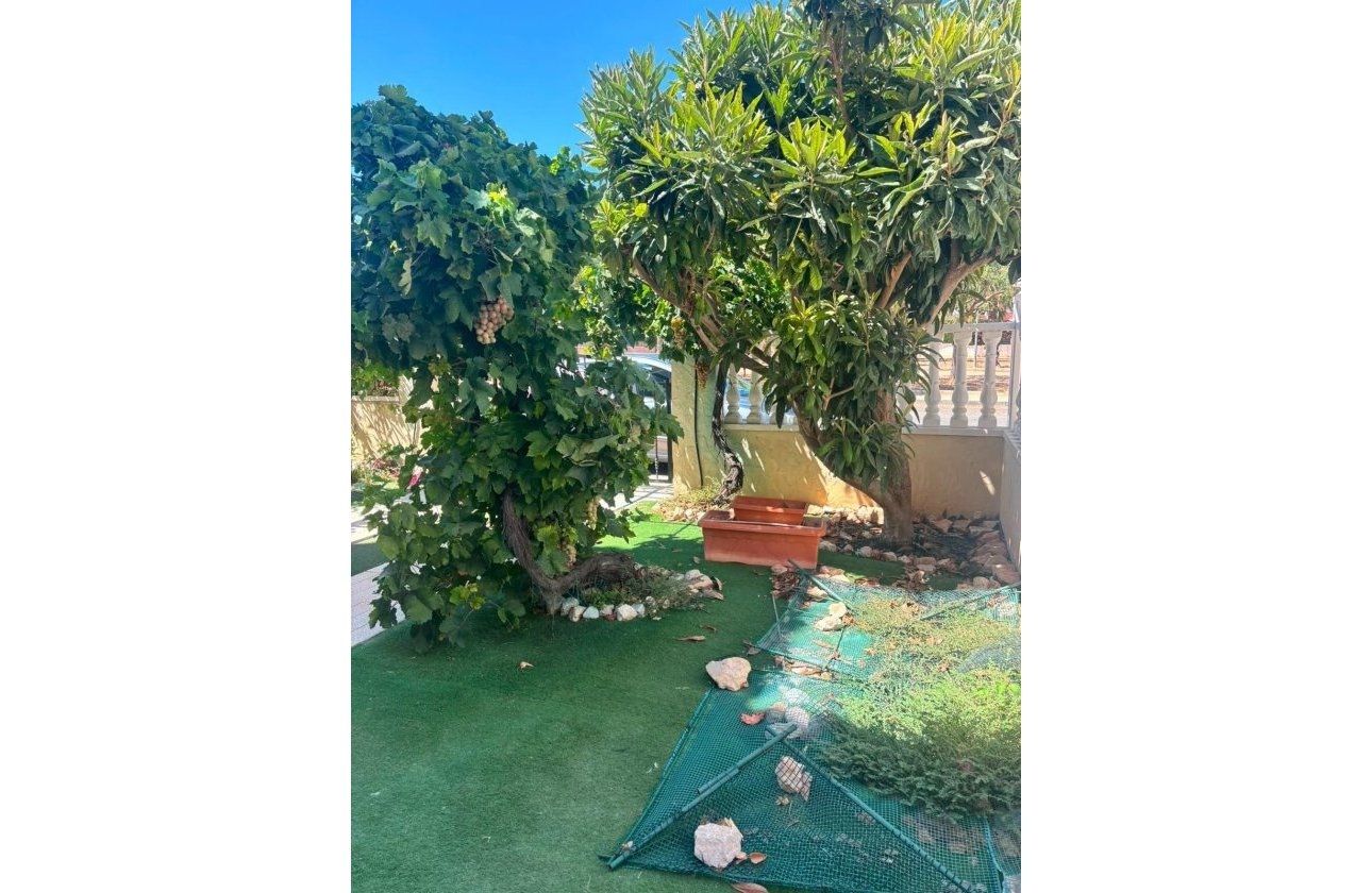 Revente - Villa -
Orihuela Costa - Lomas de Cabo Roig